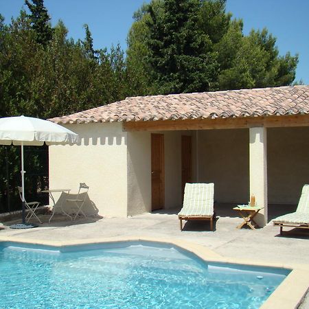 B&B L'Oustalet De Sylvie Villeneuve-lès-Avignon Екстериор снимка