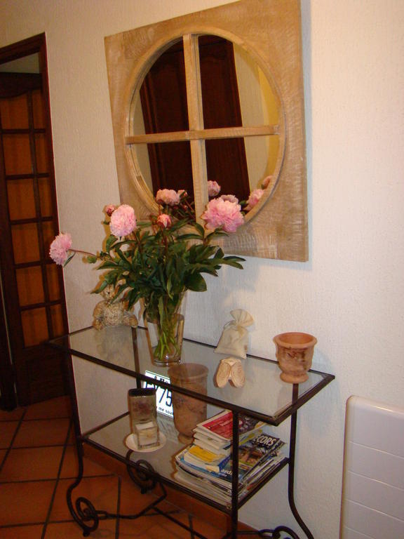 B&B L'Oustalet De Sylvie Villeneuve-lès-Avignon Екстериор снимка