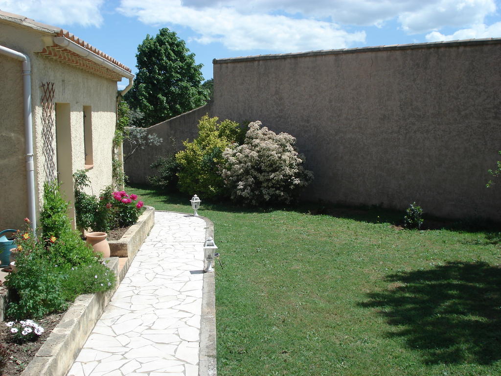 B&B L'Oustalet De Sylvie Villeneuve-lès-Avignon Екстериор снимка